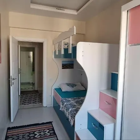عائلية قريبة من المواصلات * איסטמבול